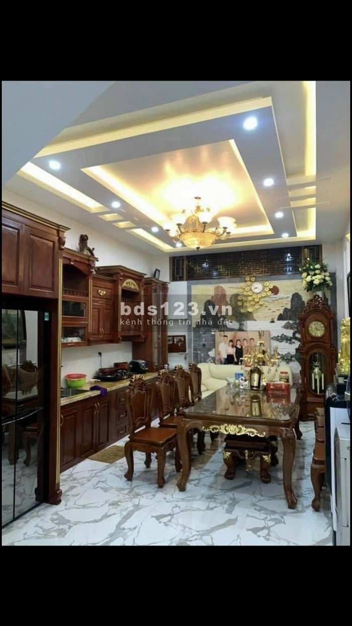 Bán nhà phố Thiên Hiền, View Thoáng, diện tích 42m2, giá 3.2 tỷ