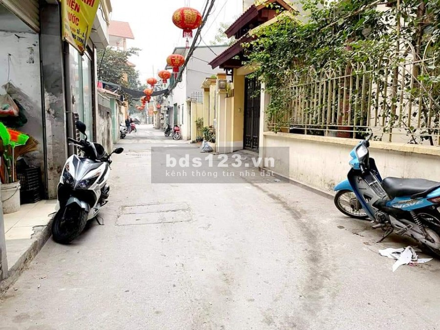 Căn duy mới xây nhỉnh 2tỷ mặt tiền 4.6m gần tâm điểm Thanh Trì