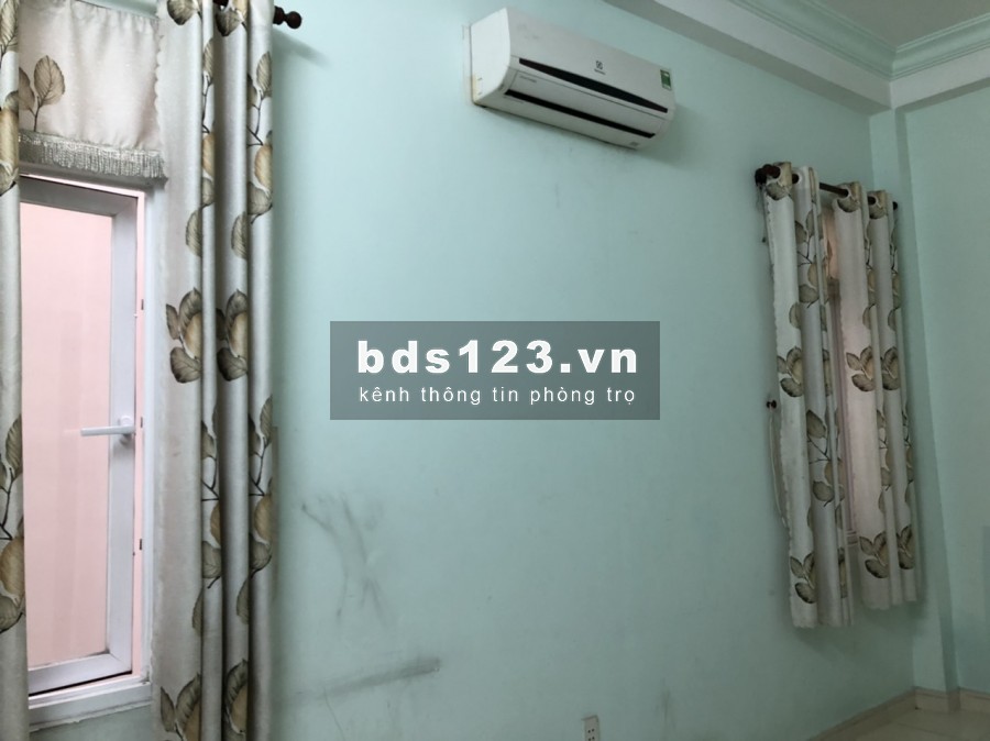 Phòng cho thuê 16m2 ở hẻm 1 Thăng Long, Tân Bình