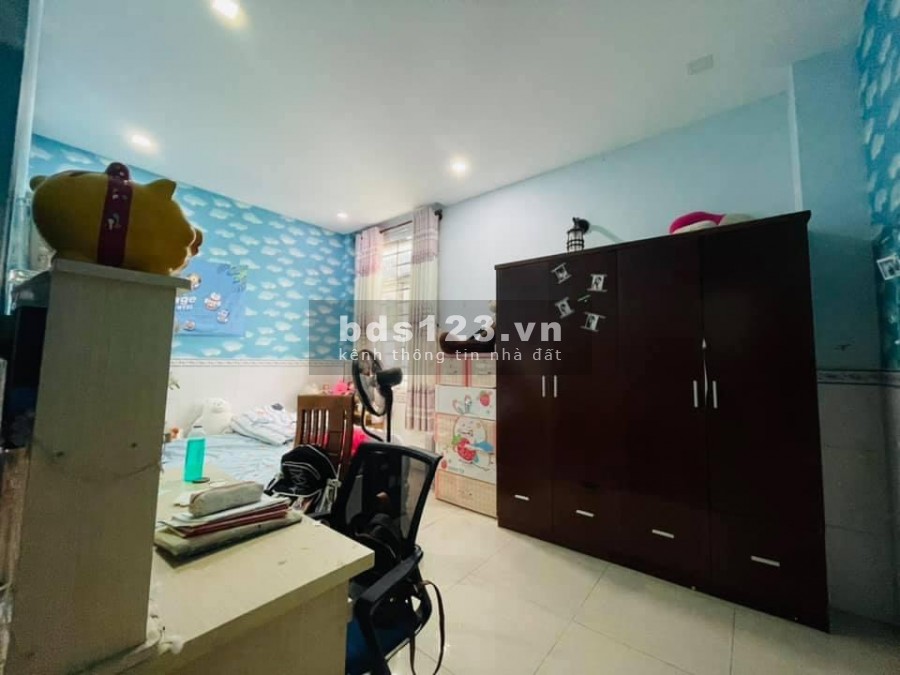 Nhà Nguyễn Trọng Tuyển gần 8 tỷ, cần bán gấp Phú Nhuận giá rẻ, dt 125m2, lh 0931572806