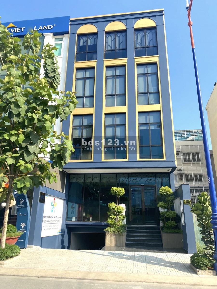 Cho thuê tòa Nhà Văn phòng 689m2 Hầm 4 sàn trống suốt Nguyễn hoàng An Phú Quận 2