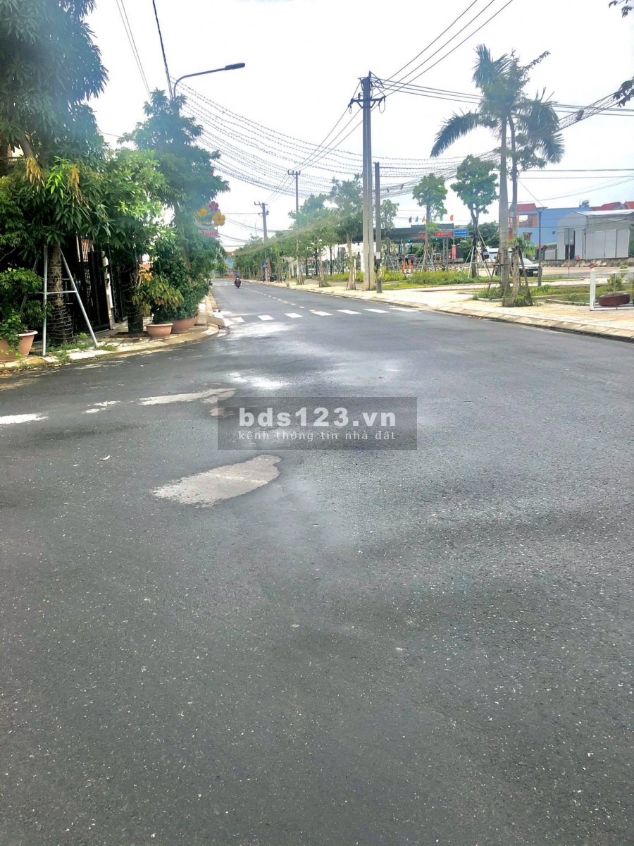 Đất đã có sổ đường Trần Phú nối dài, xã Điện Bàn, giá bán 1.8 tỷ, lhcc
