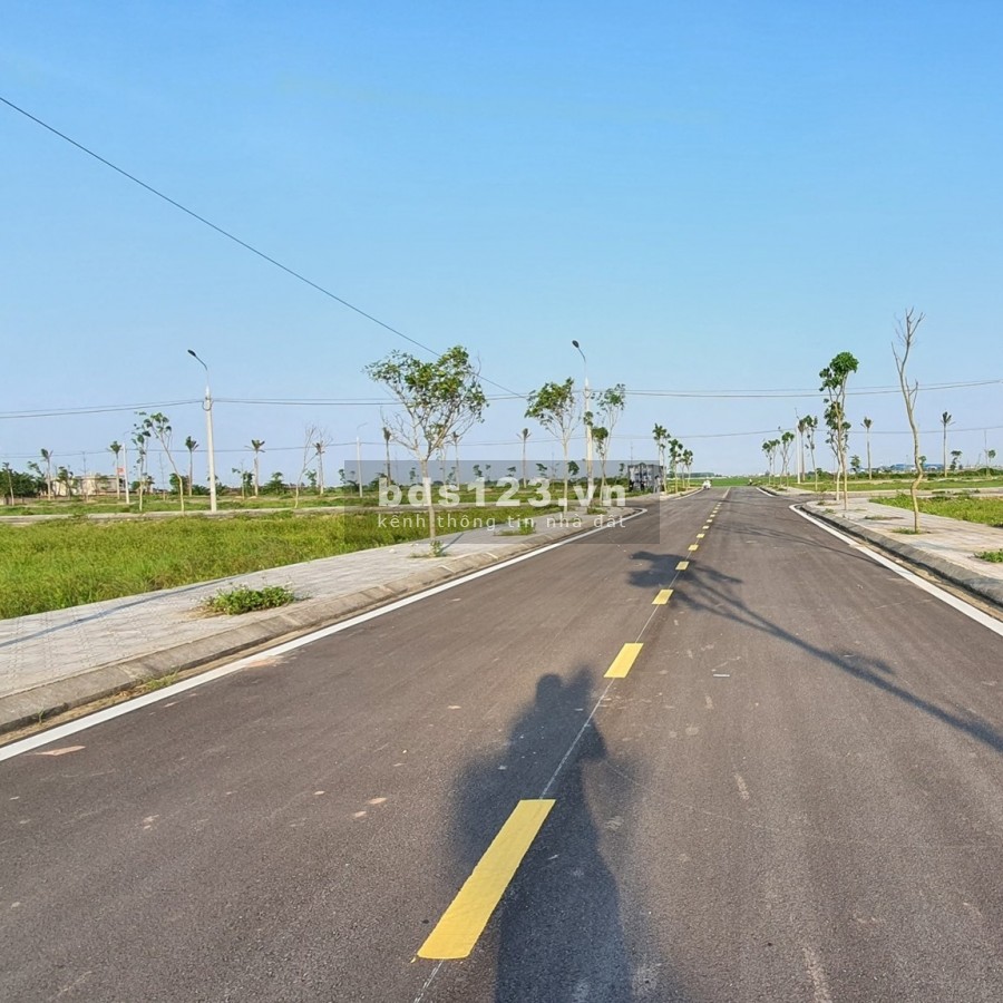 Chính sách hấp dẫn, sổ đỏ, trao tay Tiền Hải Star City hiện chỉ từ 16 triệu/m2, từ 1,6 tỷ/lô