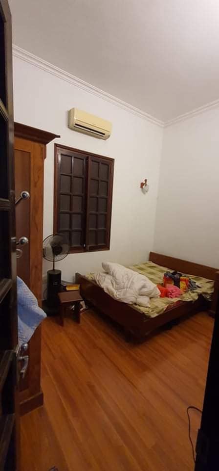 Phân lô, gara ô tô, nhà đẹp gần phố về ở ngay, diện tích 45m2, giá chỉ 5,4 tỷ.