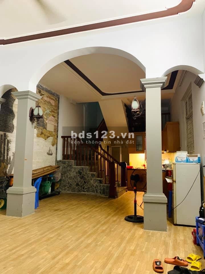Bán nhà Văn Phú, Quận Hà Đông lô góc 3 mặt thoáng, dt 60m2, 4. tầng, giá 3.06 tỷ