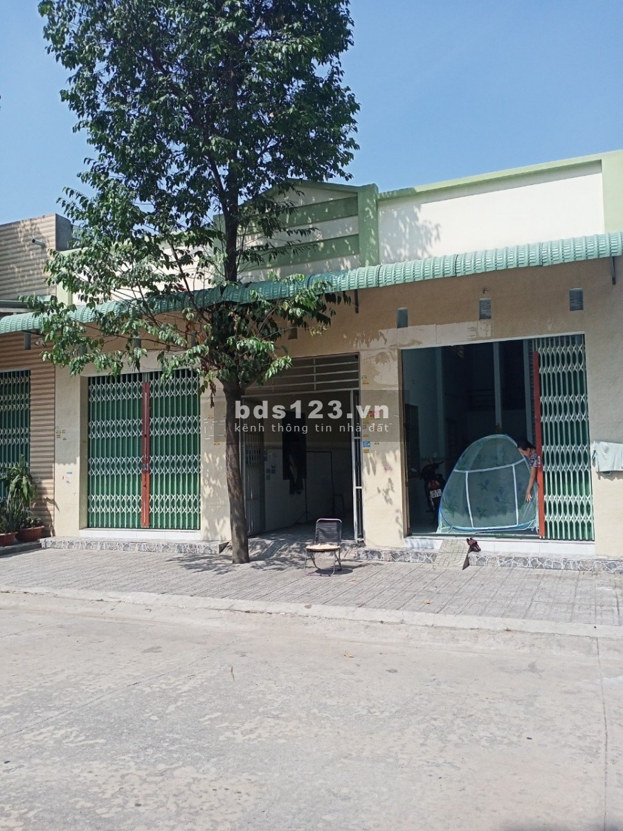 Bán gấp 2 dãy nhà trọ mới xây thu nhập cao giá 1 tỷ 450 /dãy hỗ trợ ngân hàng