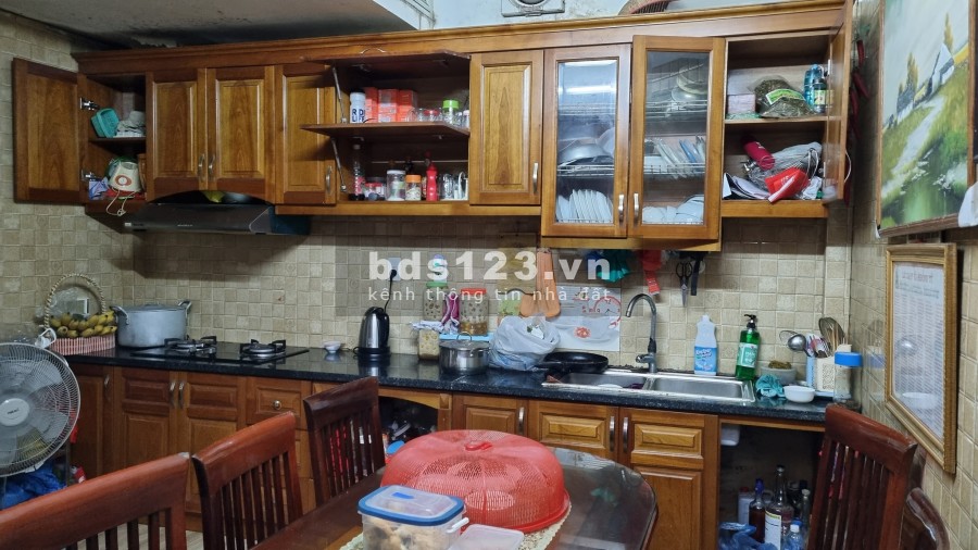 Bán nhà Lô Góc khu vực phố Đào Tấn-quận Ba Đình.Diện Tích 45m*4Tầng, MT 4m1, Gía 5Tỷ