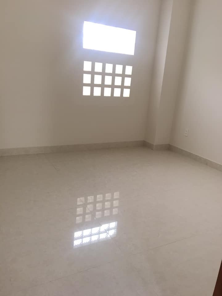 Nhà MT Kinh Doanh Bị Ngộp Bán Nhanh Lộ Giới 20m, 4x16,5m, 2 Tầng, Gía 5.2 Tỷ.