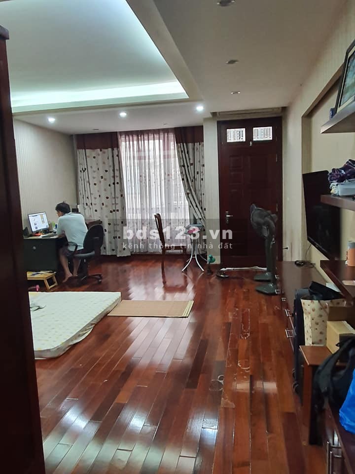 Bán nhà Phân lô, DT rộng, Ô tô tránh, Nội thất đẳng cấp, KD VP Quận Hai Bà Trưng. Lh 0902229291.