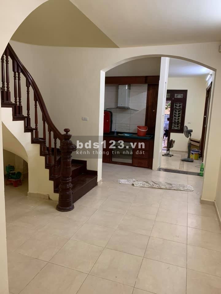 Bán nhà nguyên căn Trường Chinh, diện tích 130m2, 4 tầng, mặt tiền 4.7m, giá 19.5 tỷ