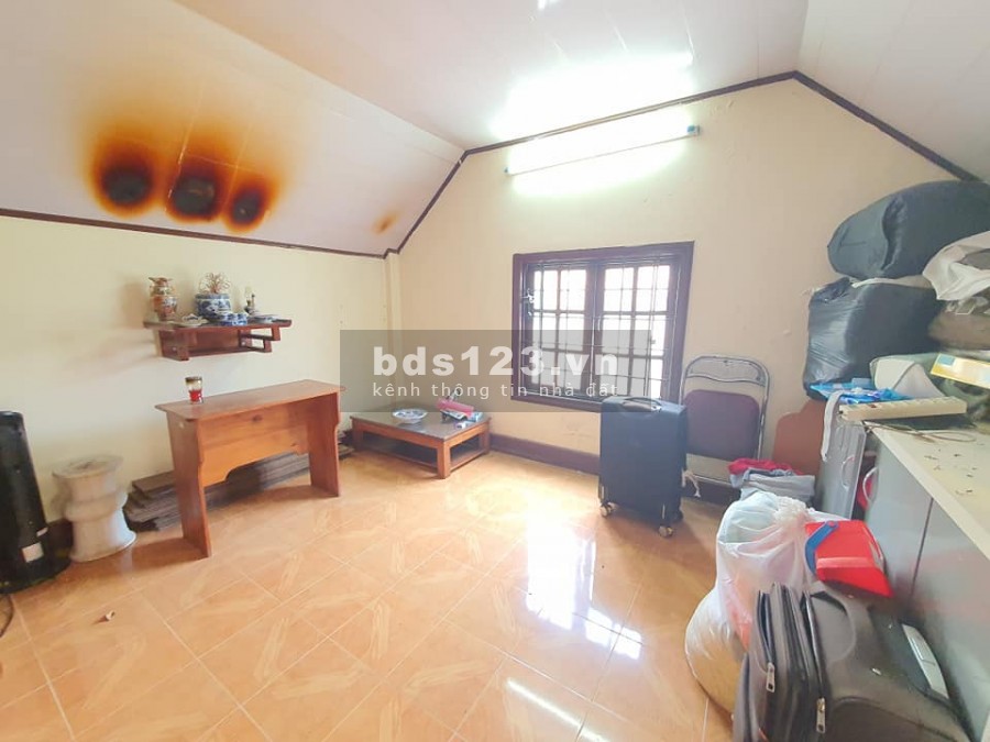 Nhà đẹp Vương Thừa Vũ dt 39m2, mặt tiền 4m, giá bán 3.7 tỷ