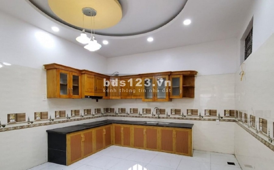 Nhà mặt đường chùa Hàng. kinh doanh cực tốt 85m2 chỉ 7,65 tỷ