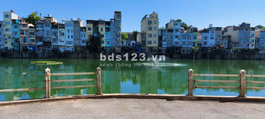 Bán gấp nhà Nguyễn Văn Cừ view ngắm hồ 6 tầng 50m2 MT 5m 6.9 tỷ.