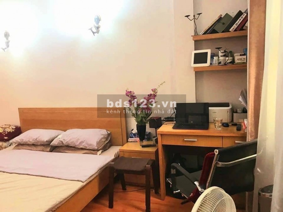 Phân lô ngõ 61 Hoàng Cầu, ô tô đỗ cửa, KD đỉnh, dt 45m2, 4 tầng mt 4.1m, Giá 10.8 tỷ