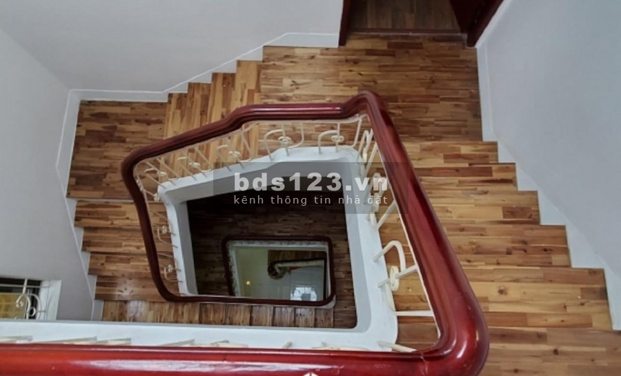 Nhà mặt đường chùa Hàng. kinh doanh cực tốt 85m2 chỉ 7,65 tỷ