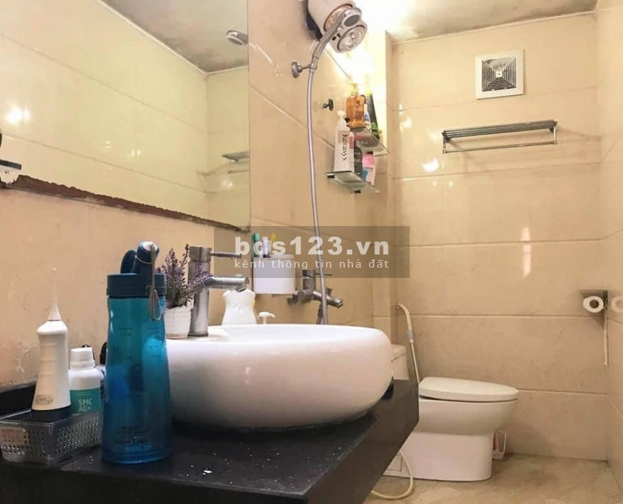 Phân lô ngõ 61 Hoàng Cầu, ô tô đỗ cửa, KD đỉnh, dt 45m2, 4 tầng mt 4.1m, Giá 10.8 tỷ