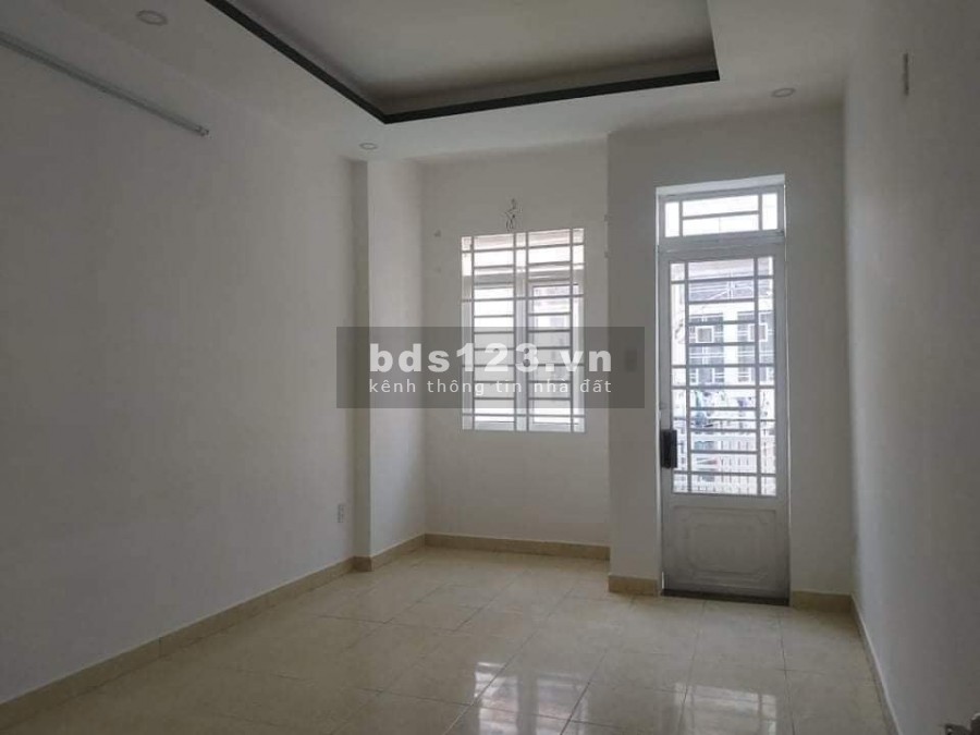 Bán nhà nguyên căn Tân Quý, Tân Quý, chính chủ, diện tích 50m2, 2 tầng