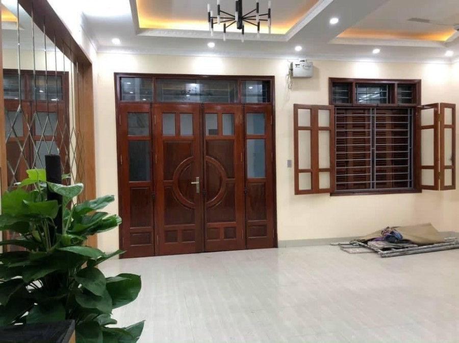 Bán nhà kiến trúc sư thiết kế như khách sạn, SĐCC phố Mai Động 50m2, 5 tầng, mt 6.5m, giá 5 tỉ