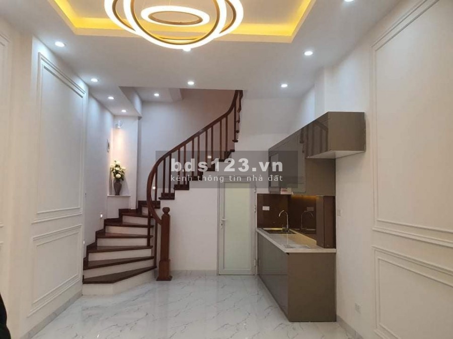 Cực phẩm nhà liền kề Lê Quang Đạo dt 30m2, 5 tầng, giá hạt rẻ 3.5 tỷ
