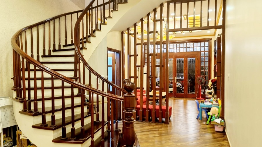 Cần bán nhà Nguyễn Cơ thạch, Lô góc, không gian sống đẳng cấp