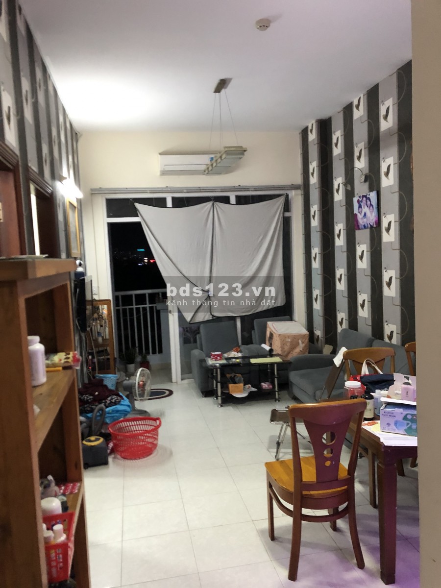 Cho thuê căn hộ 60m2 chung cư Hoàng Kim lầu 4, full nội thất giá rẻ