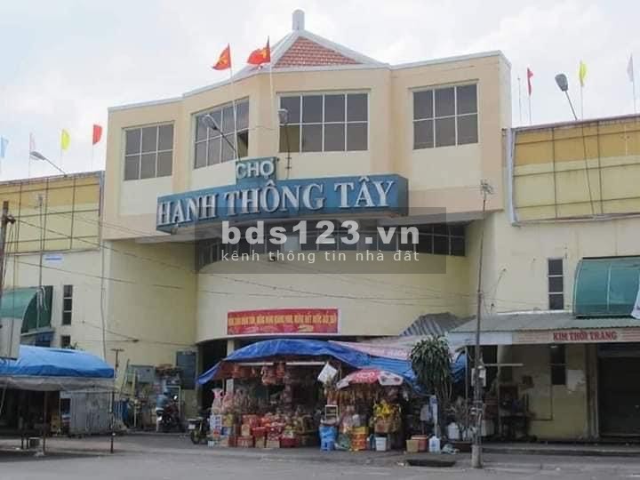 Bán nhà mặt tiền KD chợ Hạnh Thông Tây Gò Vấp, 72m2(4x18), 4 tầng giá 8.9 tỷ.