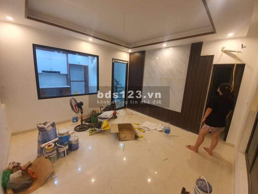 Siêu phẩm Hoàng mai, dt 41m2, 5 tầng, giá 4.5 tỷ, lô góc kinh doanh sầm uất