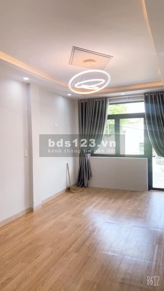 Giá: 2,370 Tỷ. Bán nhà đường xe hơi phường Thống Nhất, Biên Hòa, Đồng Nai