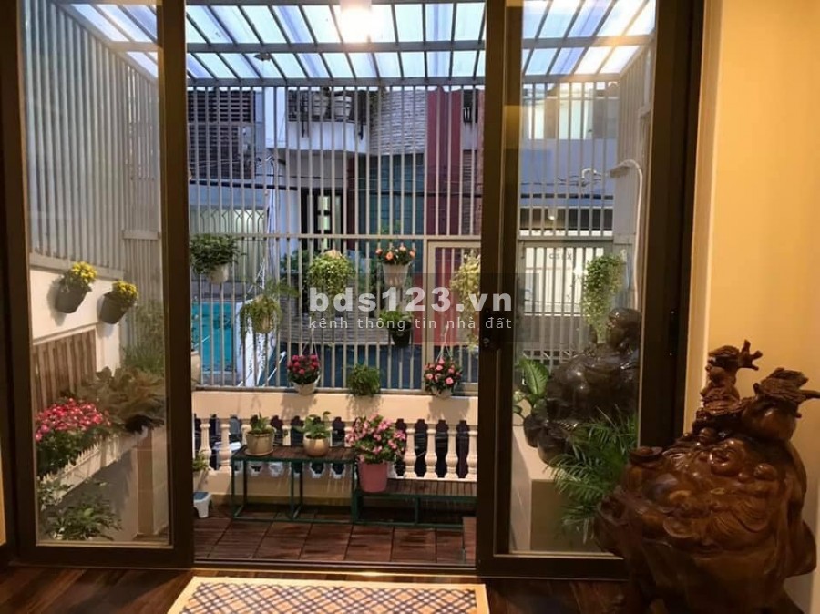 Bán nhà hẻm xe hơi Huỳnh Văn Bánh phường 14 Phú Nhuận, 56m2, 4 tầng, 5PN