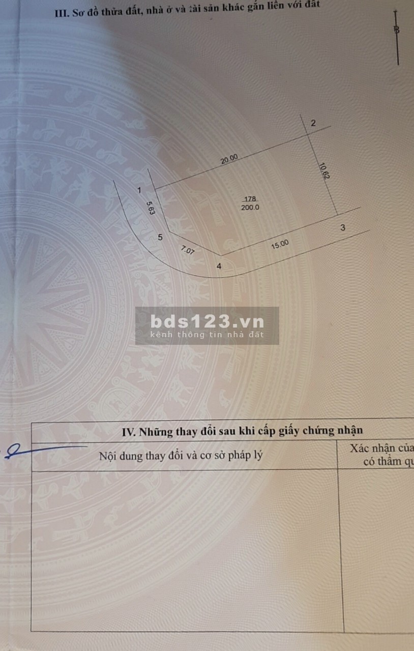 Cần bán lô góc 200m2 mặt đường đôi Tái Định Cư Đại Học Quốc Gia