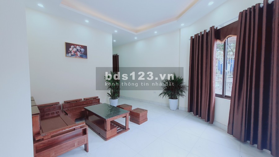 Bán nhanh căn nhà 1 tầng, Lô góc đường thông cực đẹp, giá công nhân (LH: 0835459289 )