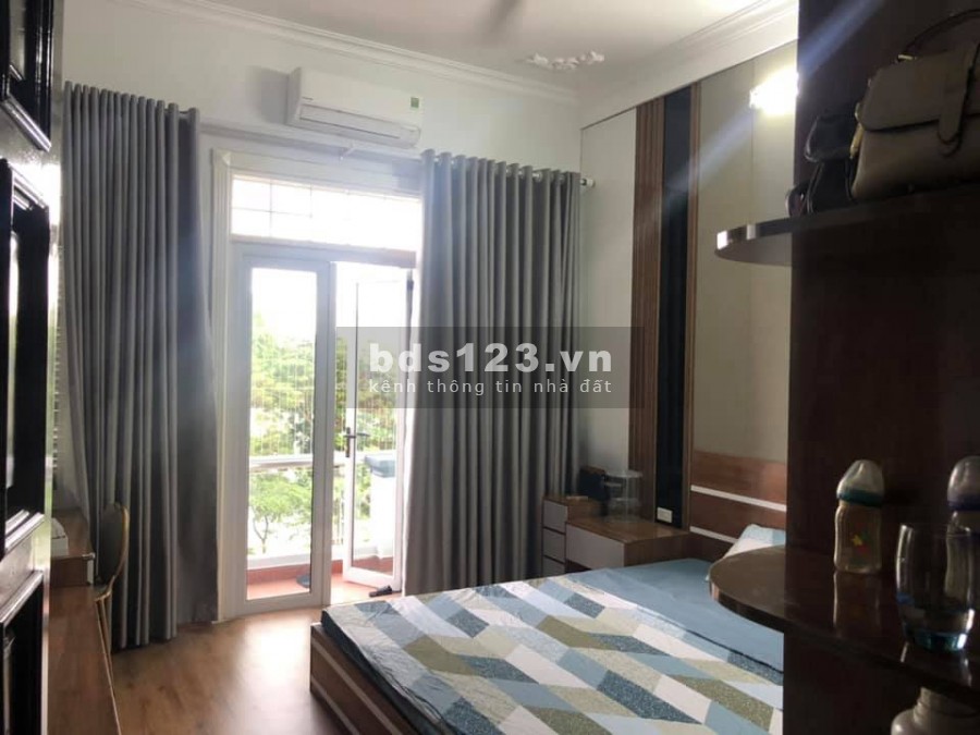 Mặt phố Nguyễn Hữu Thọ, Hoàng Mai 60mx5T, KD đỉnh, 15 tỷ. 0989191397