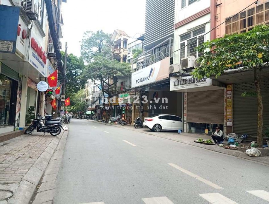 Nhà Tứ Liên, Quận Tây Hồ, giá bán 70 triệu/m2, diện tích 118m2, 8.5 tỷ