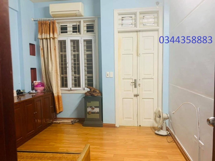 Nhà đẹp phố kinh doanh, ô tô đỗ cửa, ở Thanh Xuân diện tích 41m, 5 tầng