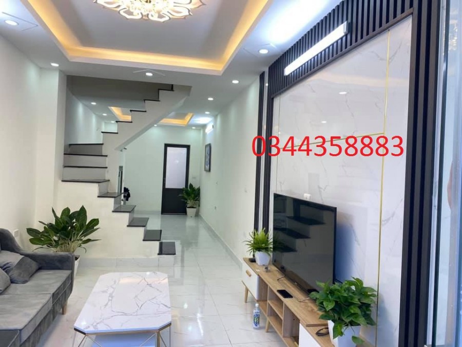 Nhà đẹp phố kinh doanh, ô tô đỗ cửa, ở Thanh Xuân diện tích 41m, 5 tầng