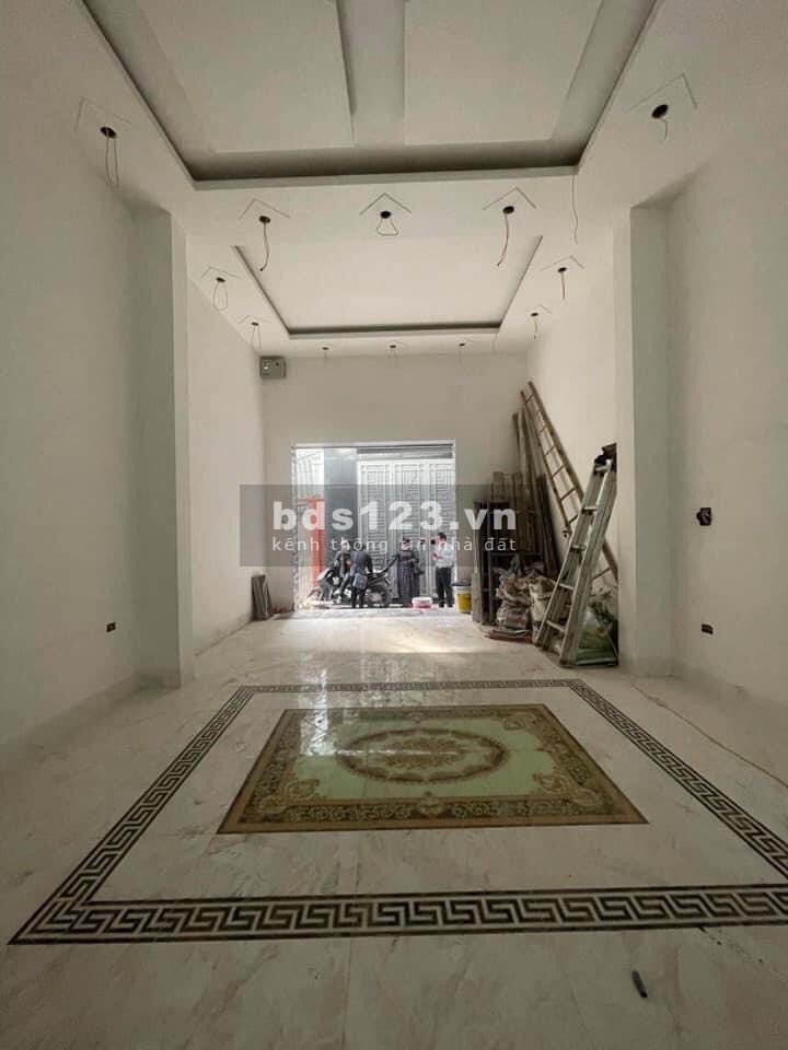 Nhà Trần Quốc Vượng 55m2 4 tầng giá 5.8 tỷ, còn mới đẹp lung linh