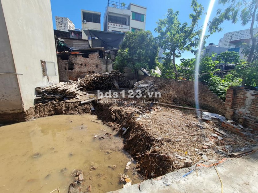 Bán đất phố Xala Mậu Lương, Hà Đông, dtsd 90m2, giá 3.3 tỷ, sđcc, ô tô đổ cửa