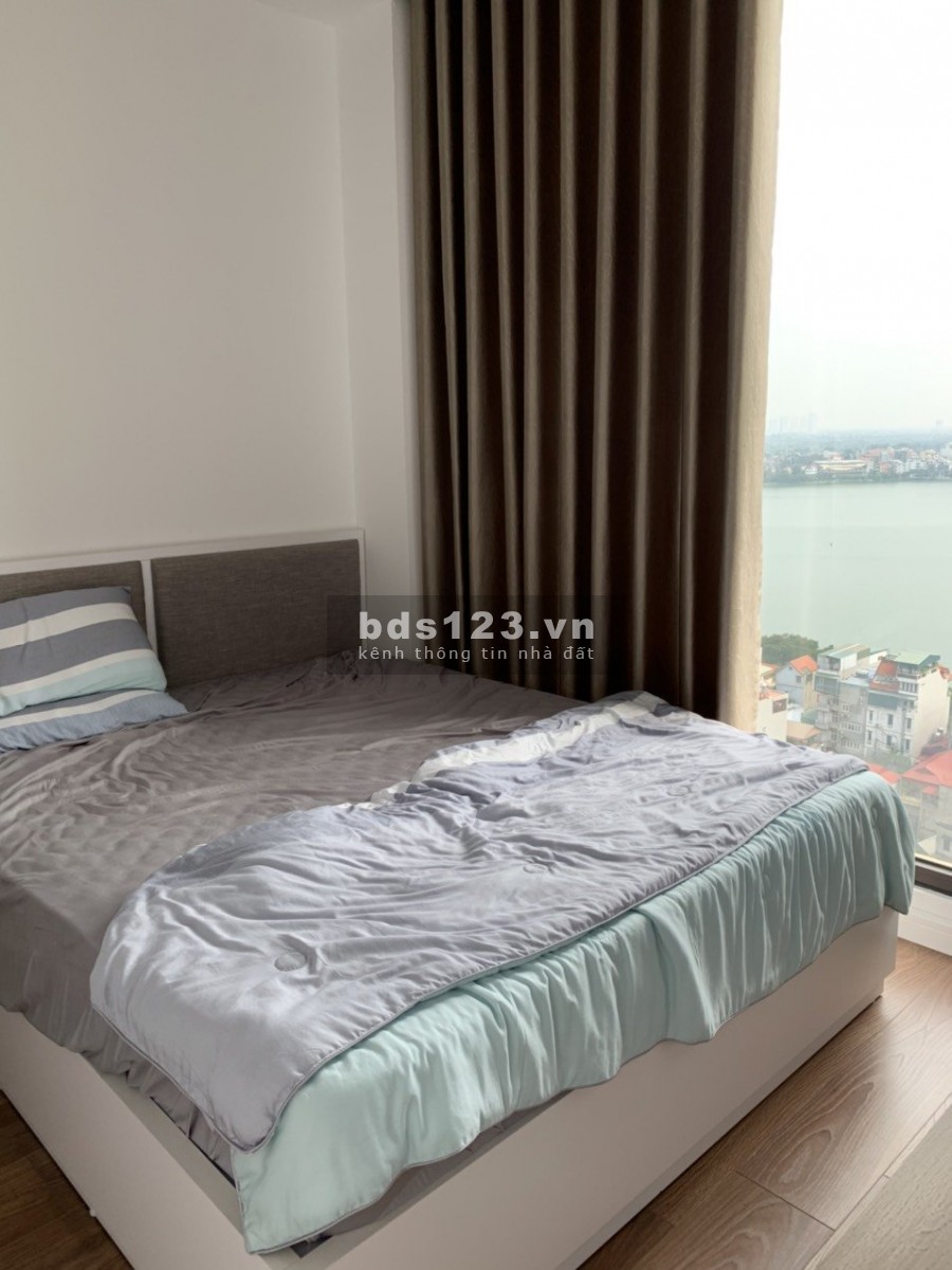 Bán căn góc D'. Eldorado 94m2, 2 pn, chỉ 5 căn góc trên 1 sàn, view hồ Tây cực đẹp - Giá 10 tỷ.