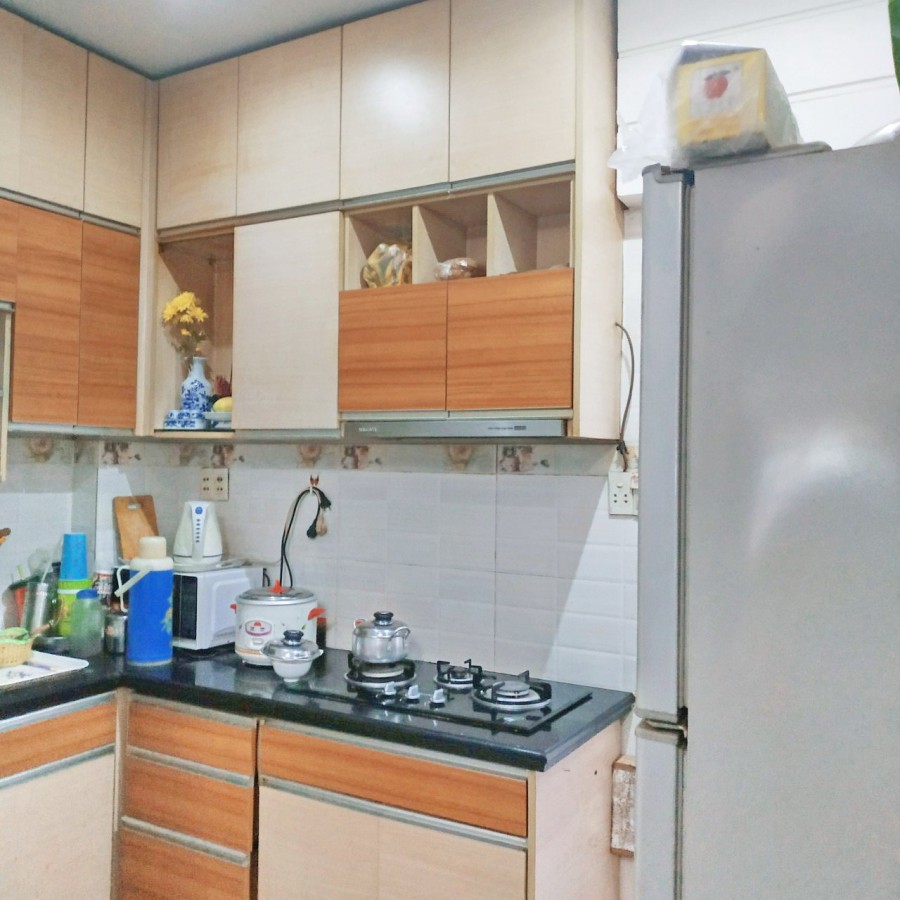 Nhà nở hậu, SHHC, 4 lầu mặt tiền đường chính Hồ Thành Biên P4 Q8