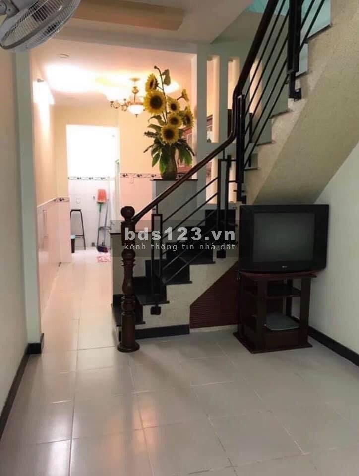 Tân Phú nhà đúc 2 tầng Nguyễn Minh Châu dt 35m2 giá nhỉnh 3 tỷ