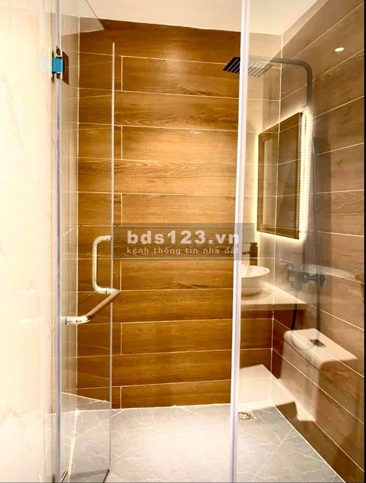 Nà mới về ở luôn tại Đào Tấn 34m2 x 5 tầng, mặt tiền 4m giá nhỉnh 4 tỷ