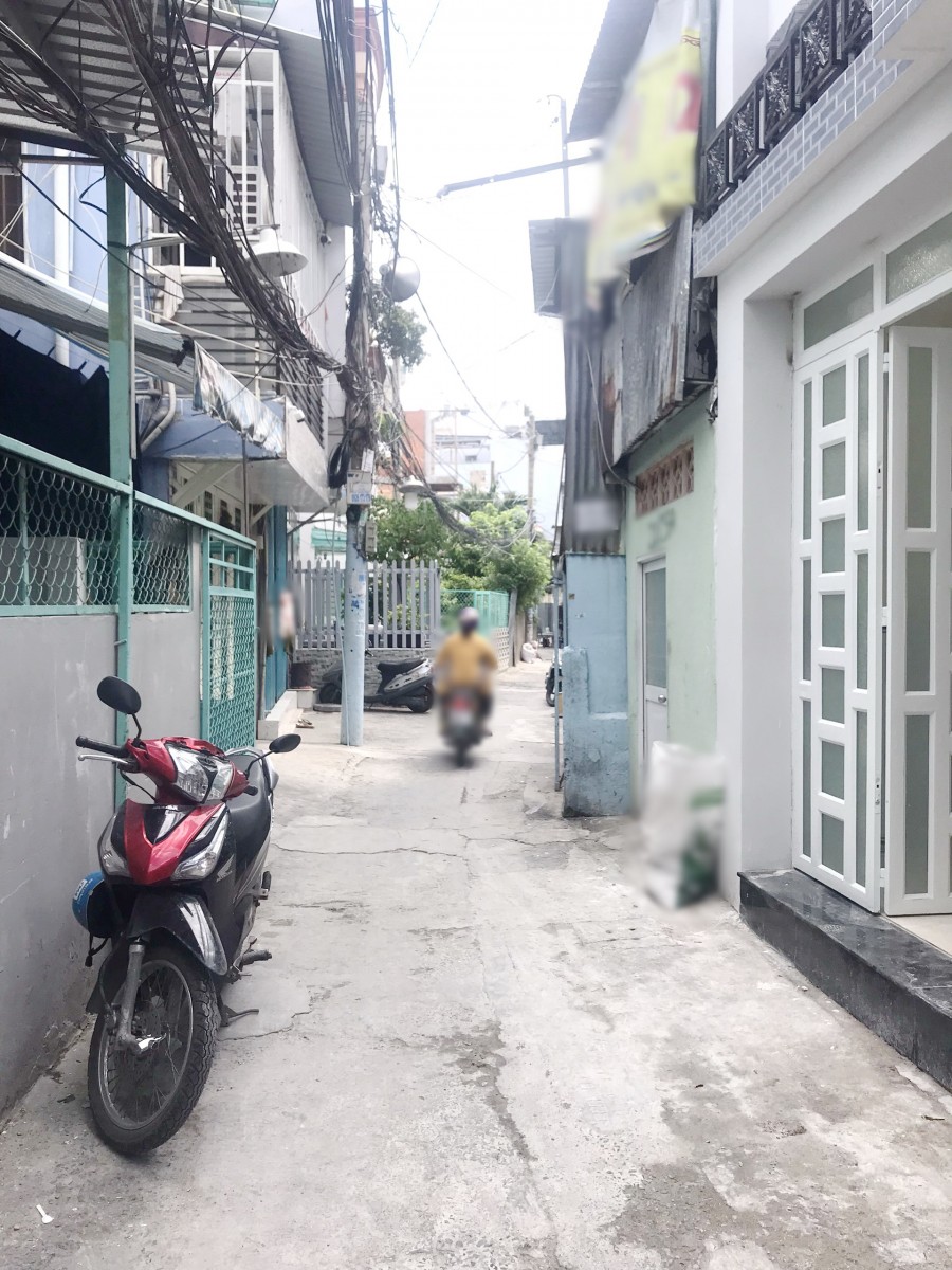 Nhà mới hẻm thẳng 3.85*11m/NH Ba Đình Phường 10 Quận 8