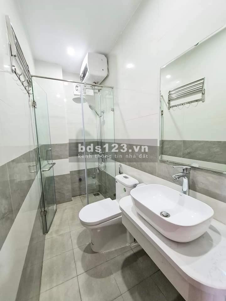 Bán nhà Bồ Đề Quận Long Biên, phân lô, an sinh đỉnh diện tích 34m2, giá nhỉnh 3 tỷ