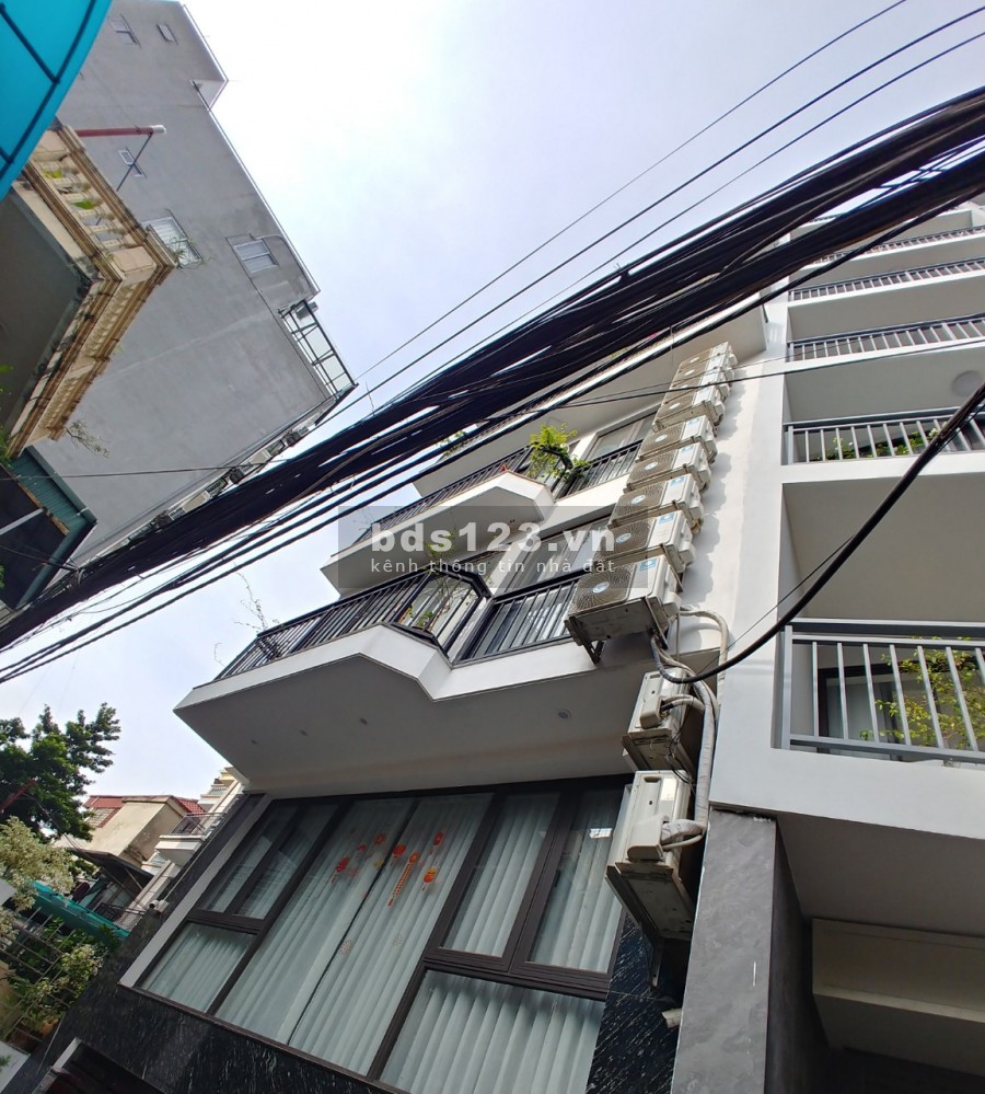 Trịnh Công Sơn, dt 113m2x8T, mt 6.1 thang máy. View Hồ Tây. Giá 29,7 tỷ