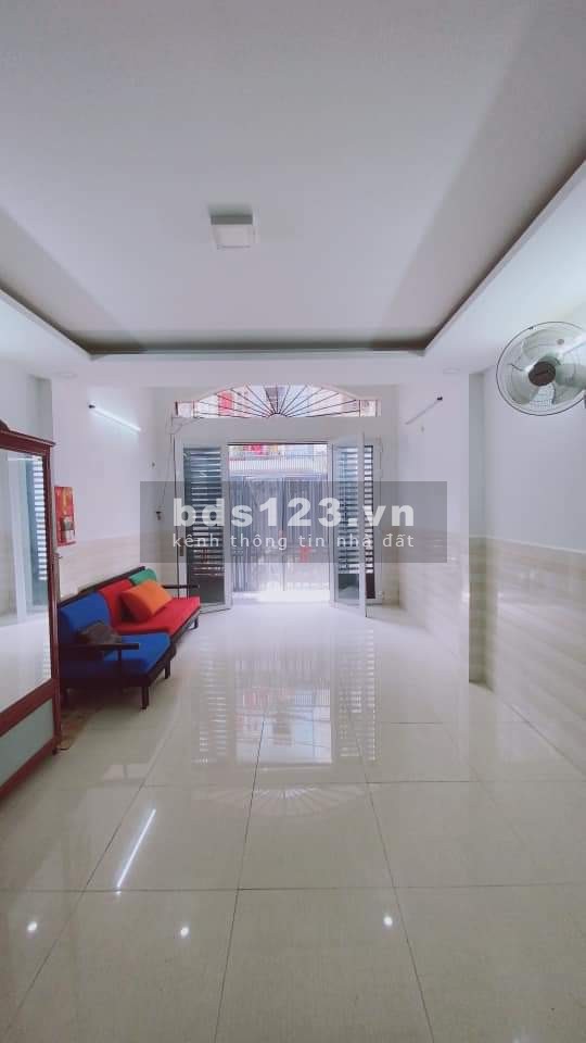 Bán nhà Trường Chinh, Quận Tân Bình, hẻm xe tải, giá bán 5.79 tỷ