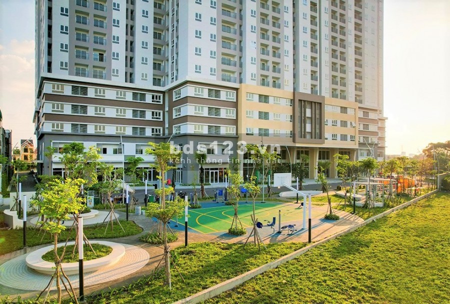 Cần bán nhanh 1 căn hộ Lavita Charm 2 phòng ngủ. Hằng Trần (0766696098)