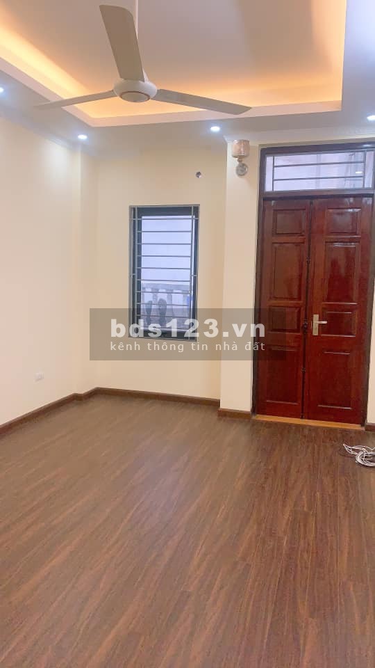 Nhà đẹp như Khách Sạn kinh doanh đỉnh, ba gác đua, nhà mới Mai Động DT 48m2 x 5 tỷ