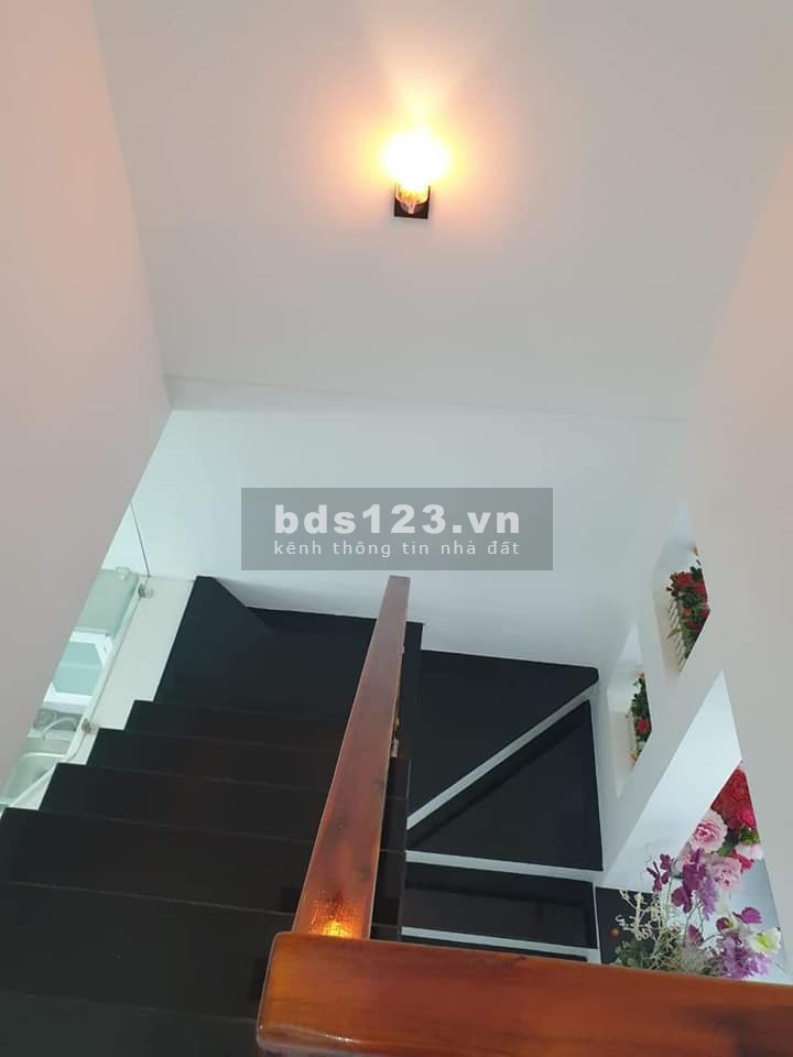 Nhà 1 trệt 2 lầu đường Nghĩa Phát, Quận Tân Bình, giá bán 4,3 tỷ