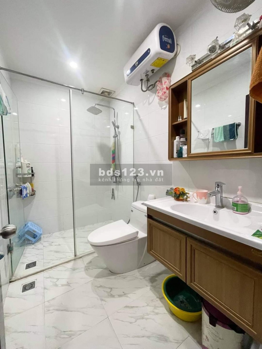 Cần Bán Gấp Nhà Phố Nguyễn Phúc Lai 55m.Kinh Doanh Cực Tốt