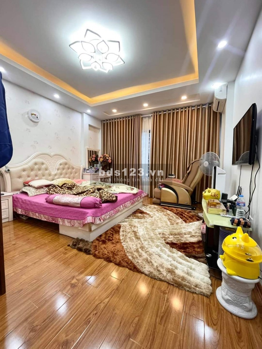 Cần Bán Gấp Nhà Phố Nguyễn Phúc Lai 55m.Kinh Doanh Cực Tốt